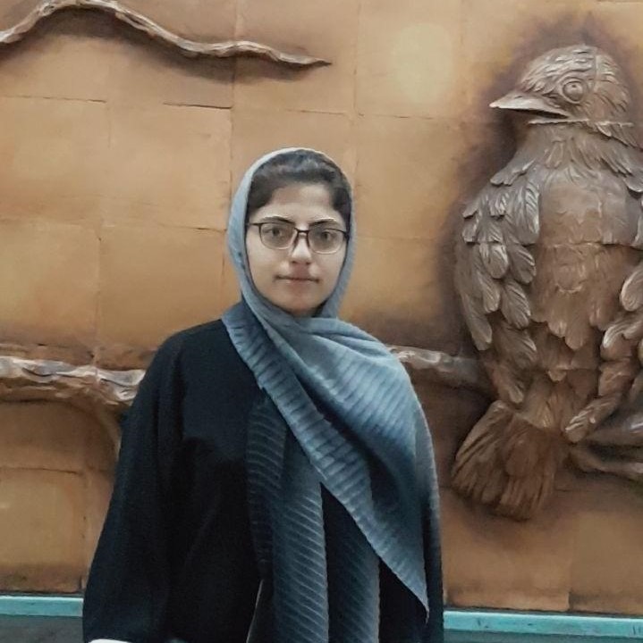 مریم سادات قاسمی